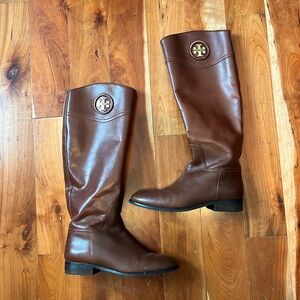 Gently worn Tory Burch boots